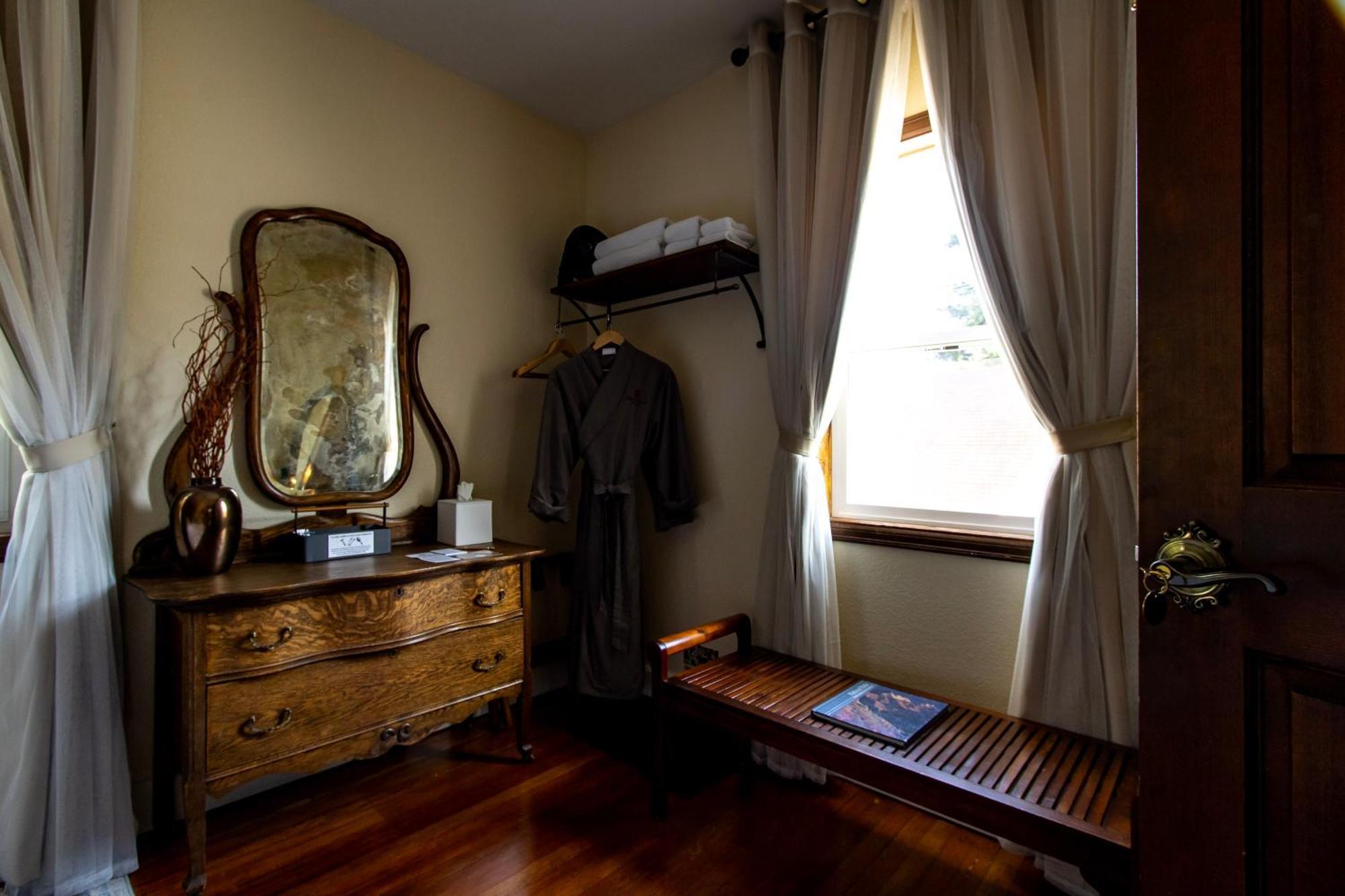 Historic Hotel Packwood Esterno foto